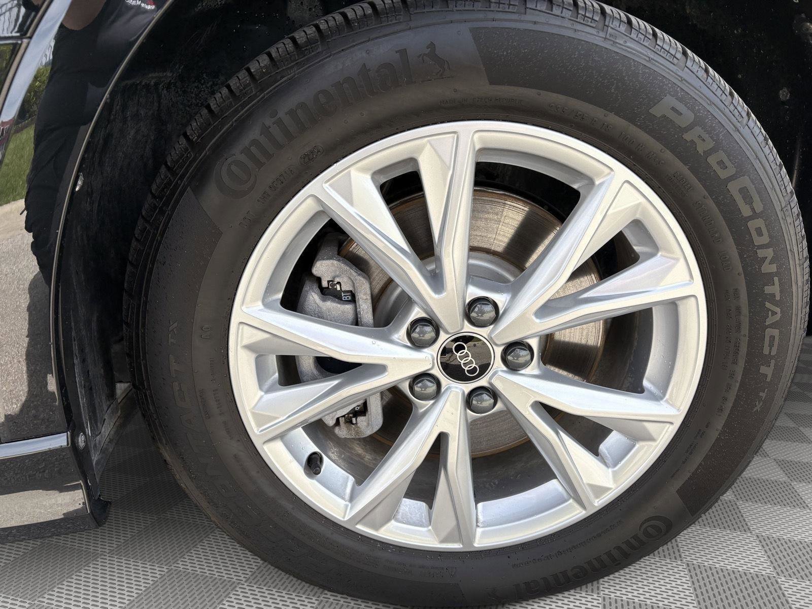 Certified 2025 Audi Q3 2.0T Premium Plus w/ Premium Plus Package AWD/4WD image 8