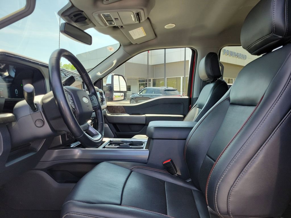 Used 2024 Ford F250 Lariat w/ Lariat Ultimate Package AWD/4WD image 18