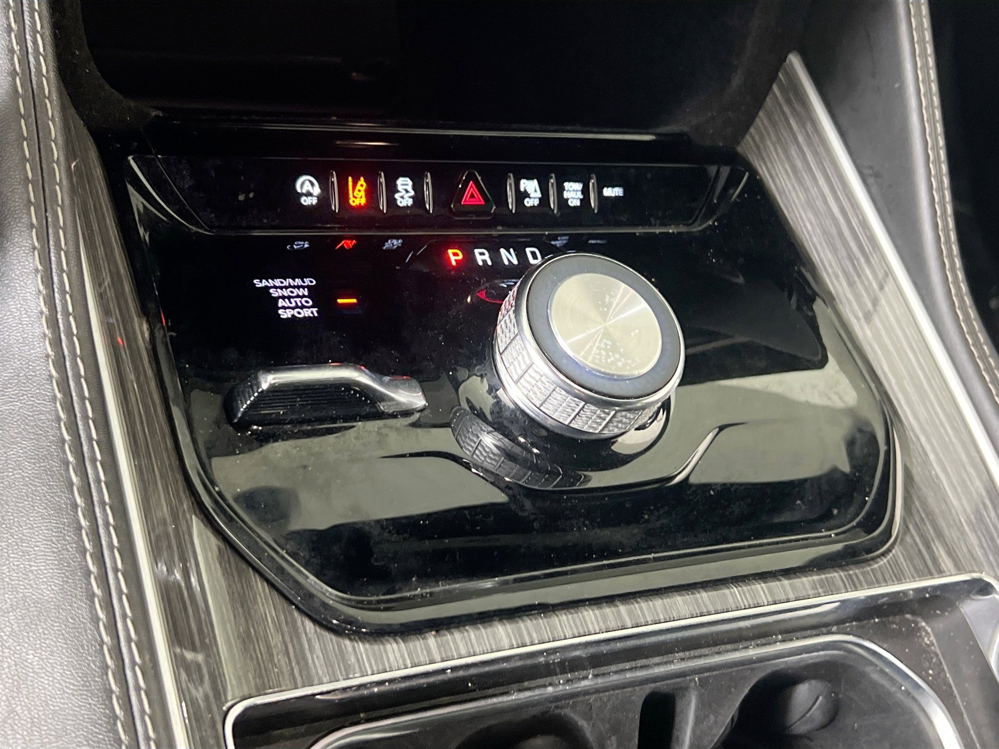 Used 2022 Jeep Wagoneer Series II image 17