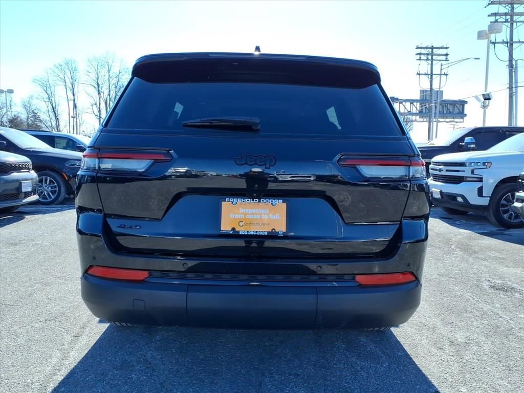 Used 2024 Jeep Grand Cherokee L Altitude image 36