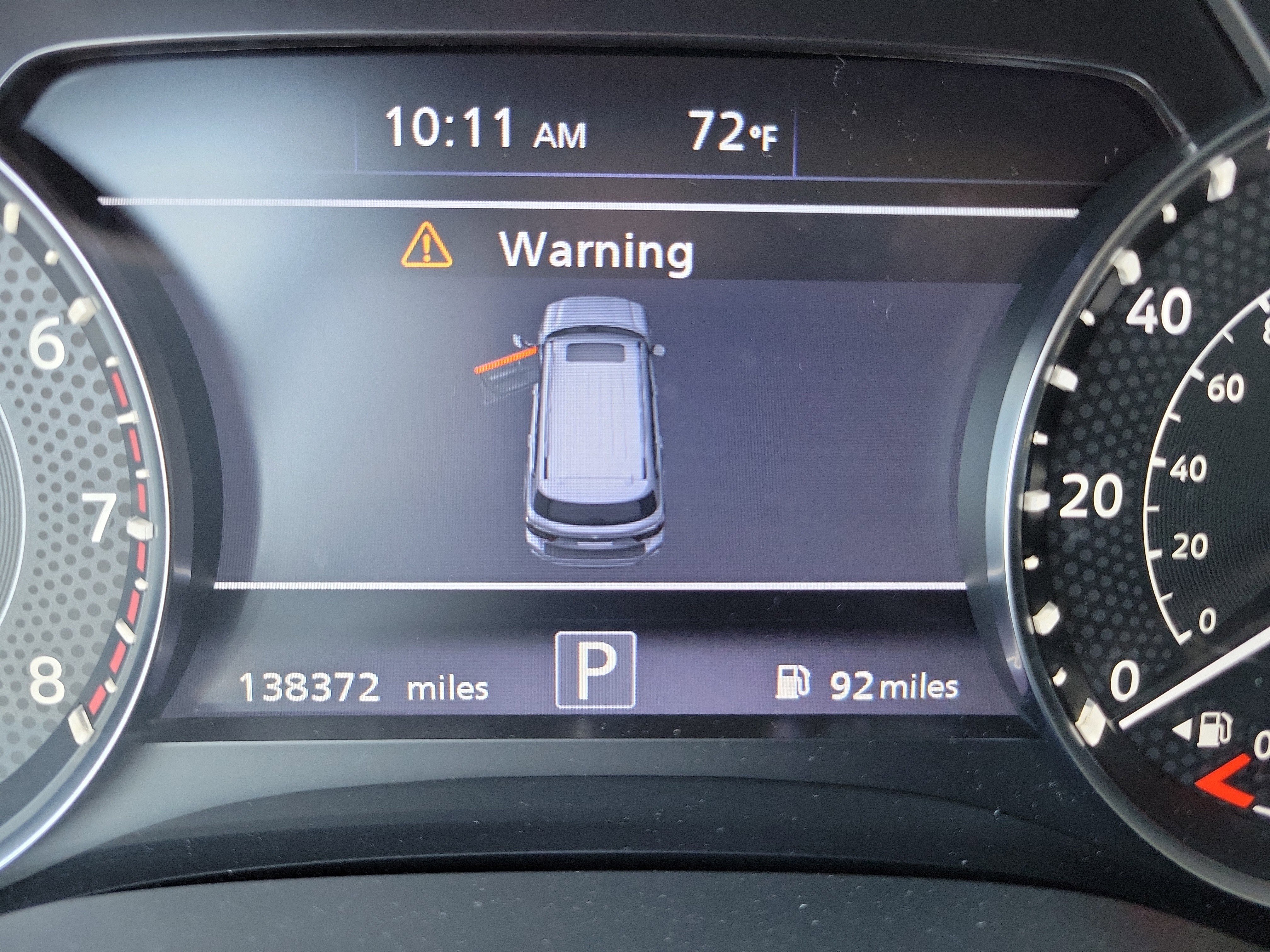 Used 2021 Nissan Armada SL w/ Captain's Chairs Package image 18