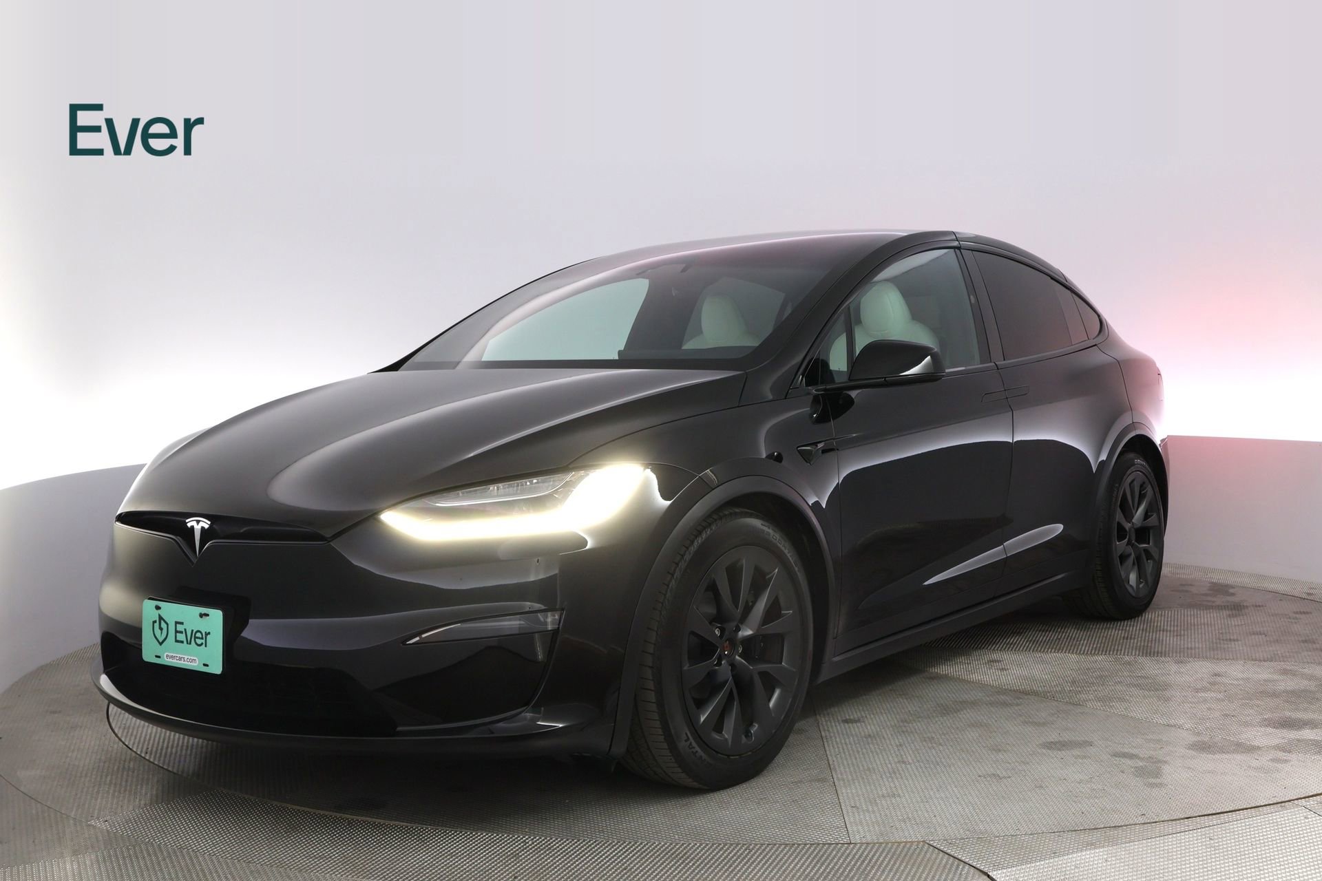 Used 2023 Tesla Model X image 2