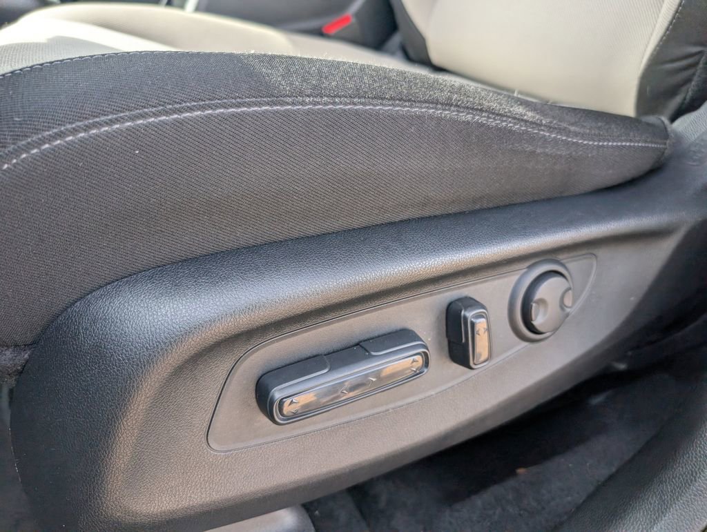 Certified 2023 Honda CR-V EX image 10