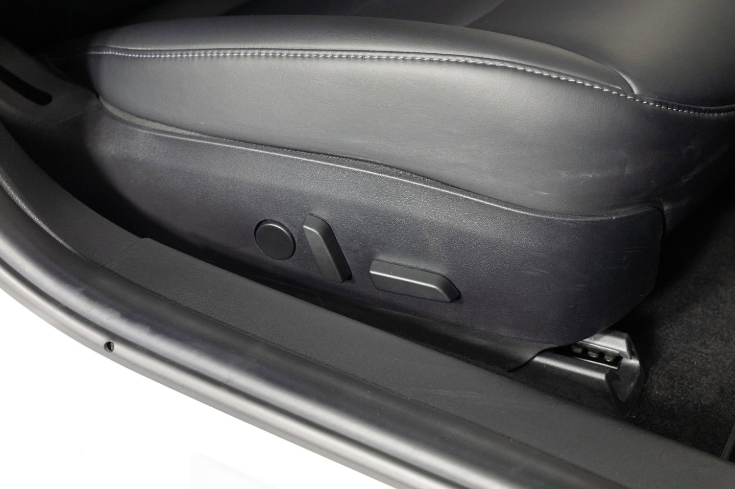 Used 2018 Tesla Model 3 Long Range image 28