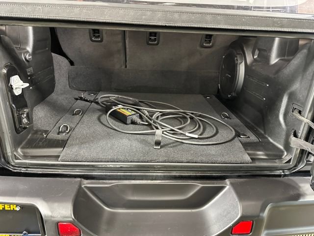 Used 2022 Jeep Wrangler Unlimited Sahara w/ Cold Weather Group image 27