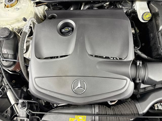 Used 2015 Mercedes-Benz CLA 250 4MATIC image 30