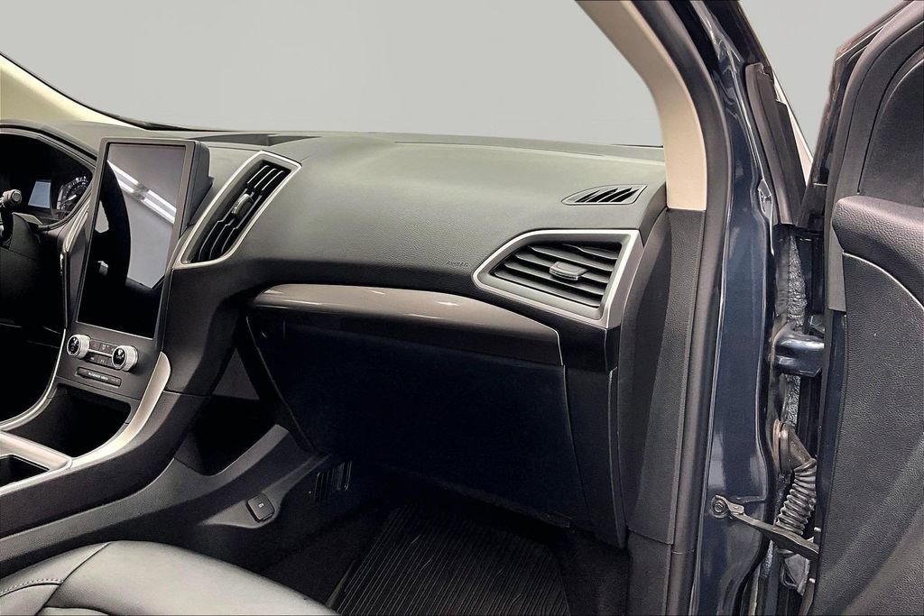 Certified 2023 Ford Edge SEL w/ Convenience Package AWD/4WD image 17