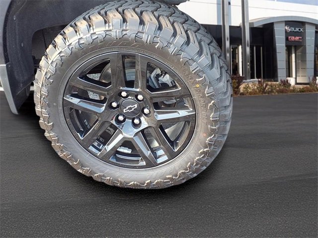 Used 2023 Chevrolet Silverado 1500 Custom image 30