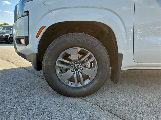 New 2025 Nissan Frontier SV w/ SV Convenience Package image 36