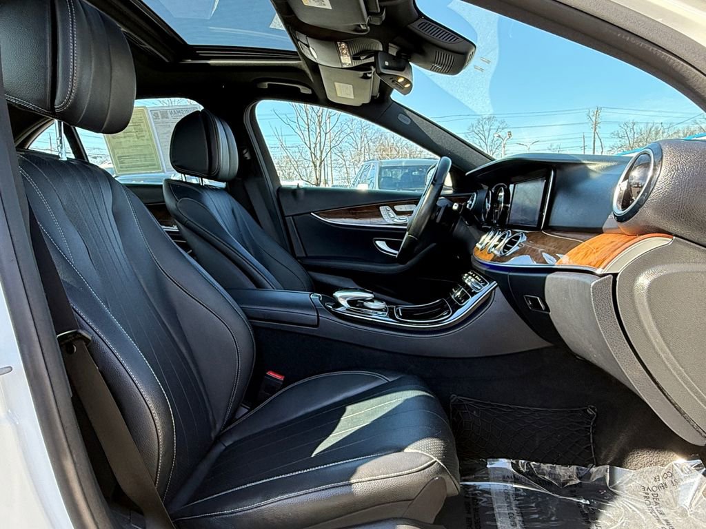 Used 2017 Mercedes-Benz E 300 E 300 image 27