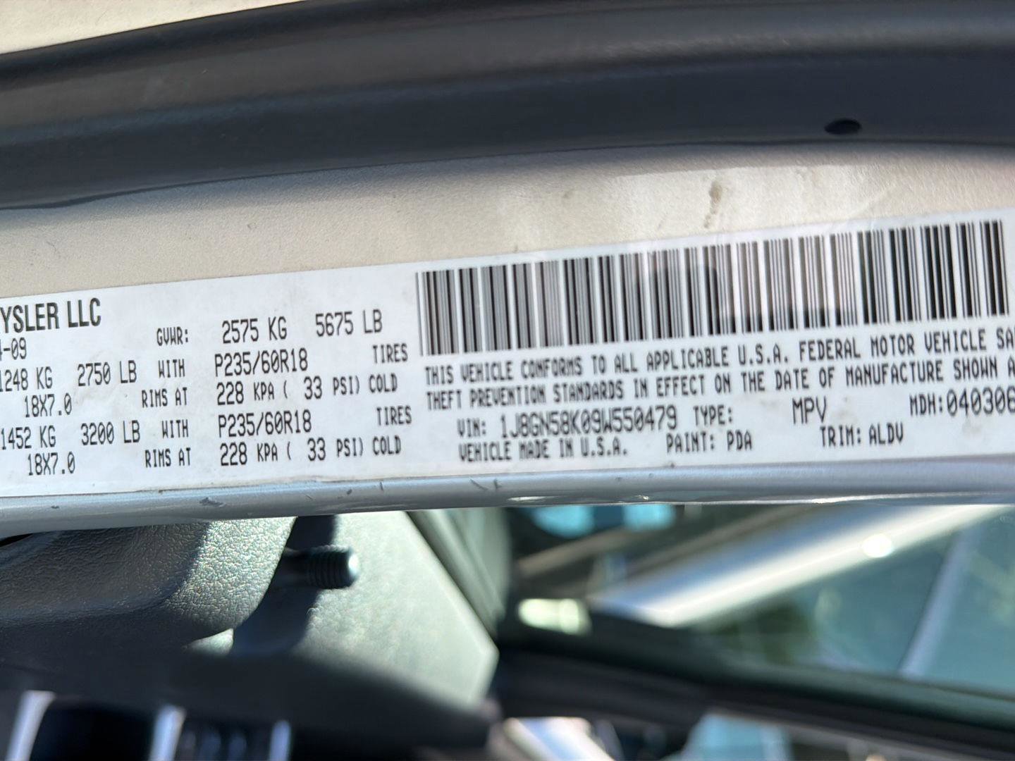Used 2009 Jeep Liberty Limited w/ Premium Group II AWD/4WD image 38
