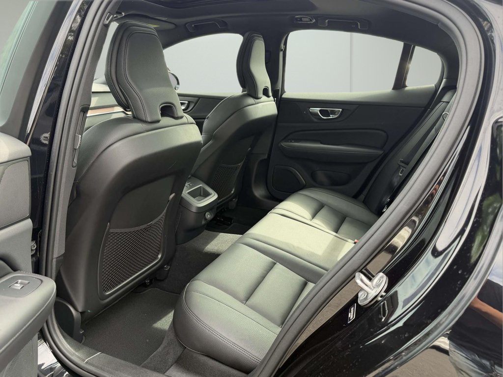 Used 2023 Volvo S60 B5 Plus w/ Climate Package AWD/4WD image 14