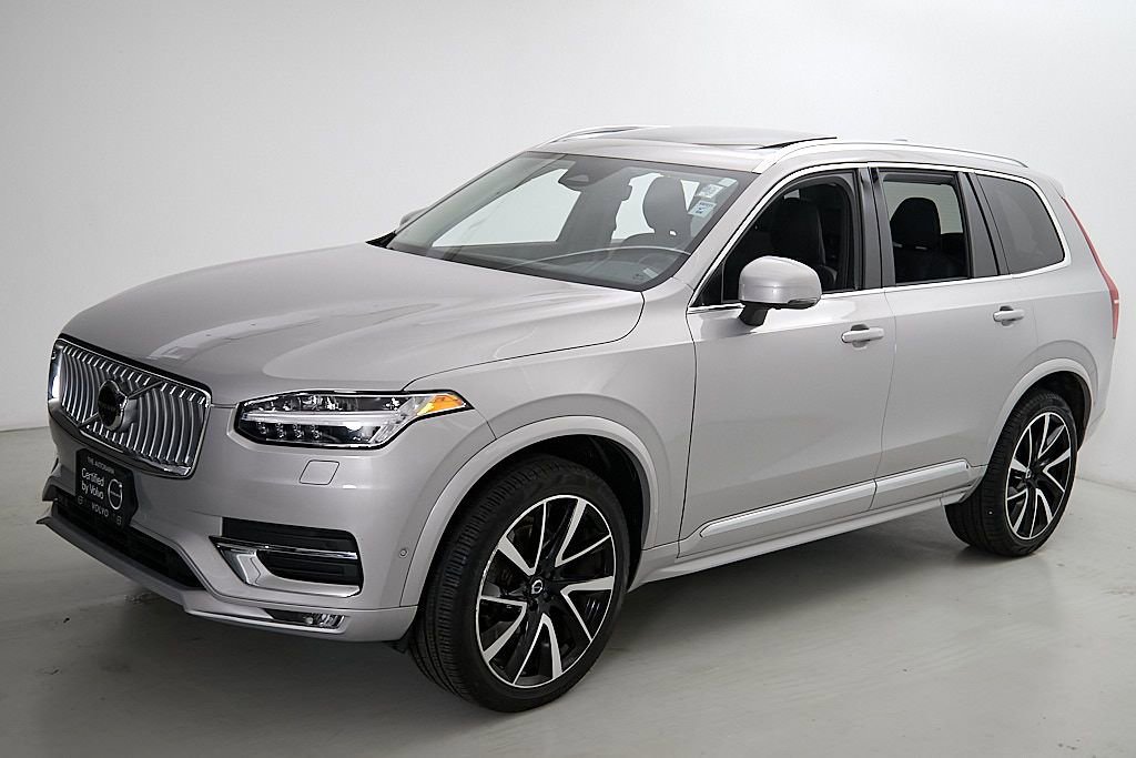Certified 2023 Volvo XC90 B6 Plus AWD/4WD image 6