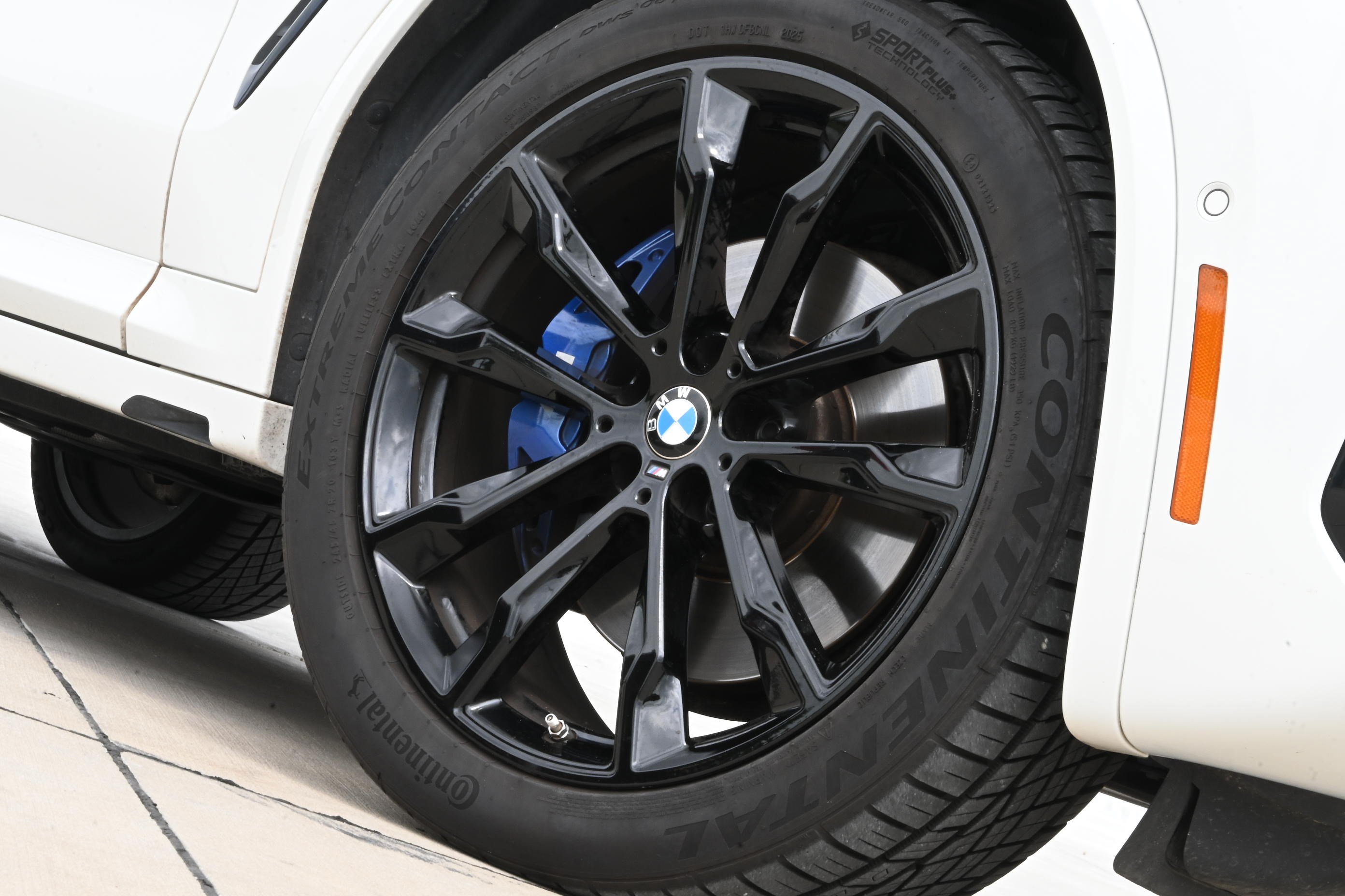 Used 2022 BMW X4 M40i w/ Premium Package AWD/4WD image 11