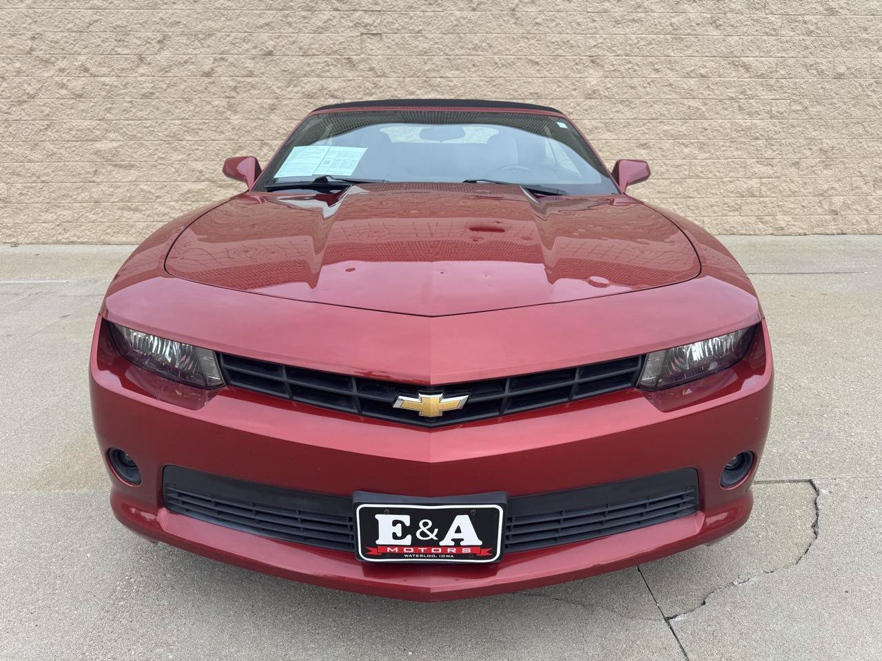 Used 2015 Chevrolet Camaro LT RWD image 17