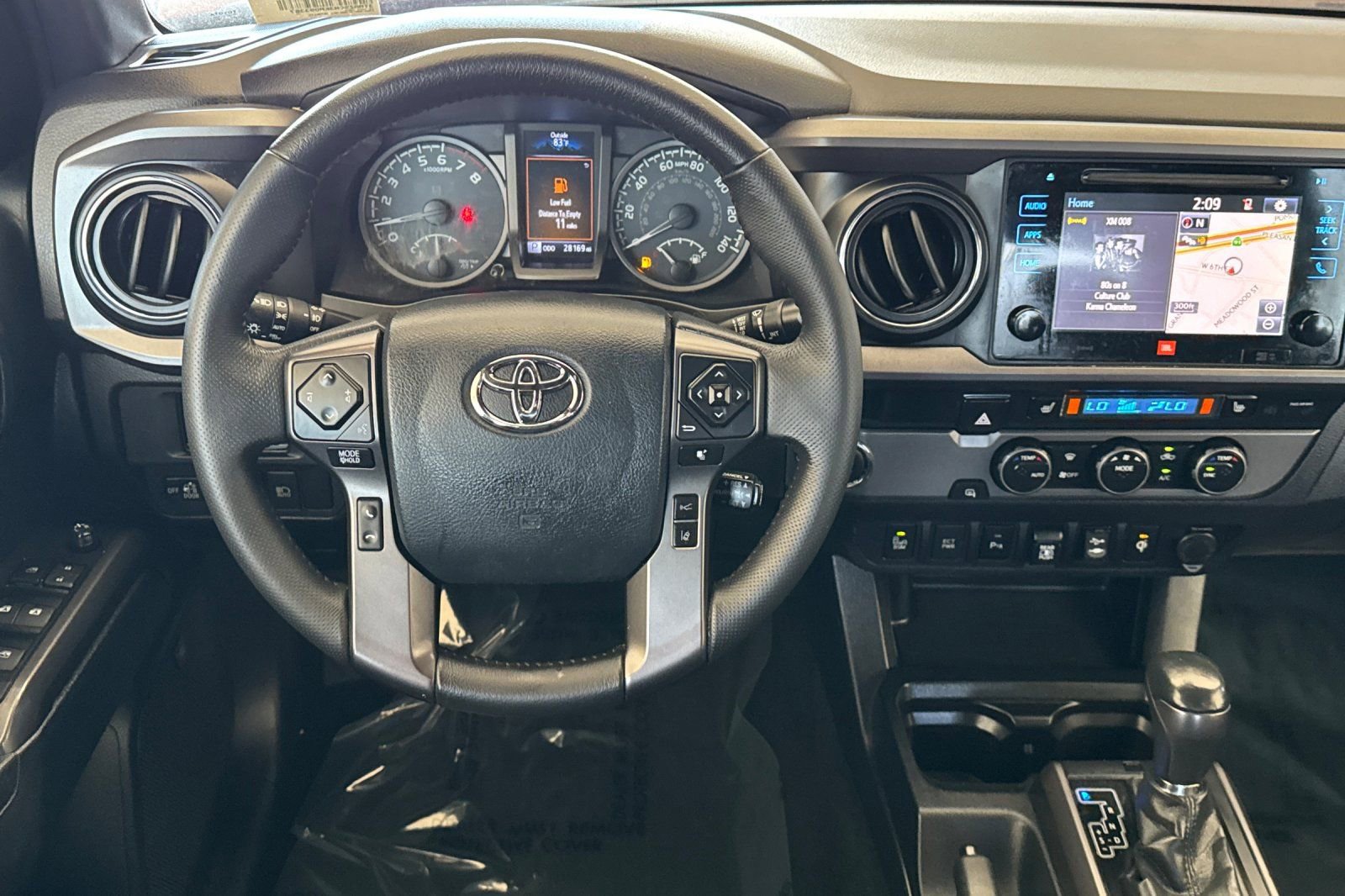 Used 2019 Toyota Tacoma TRD Sport w/ TRD Premium Sport Package image 14