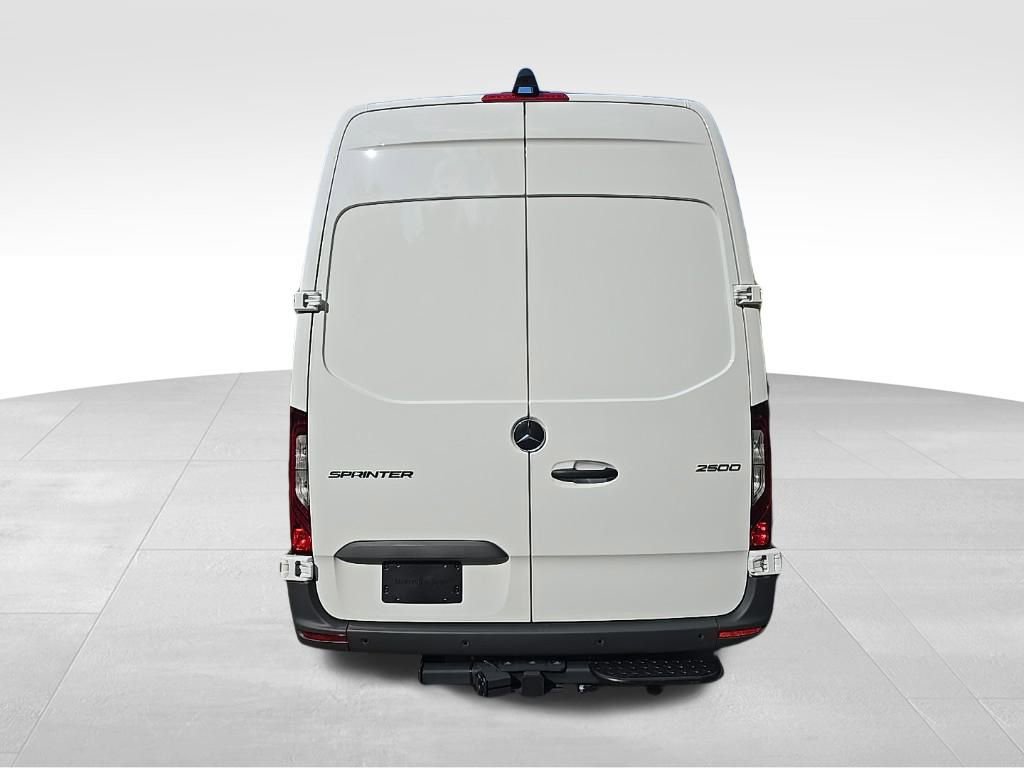New 2024 Mercedes-Benz Sprinter 2500 image 4