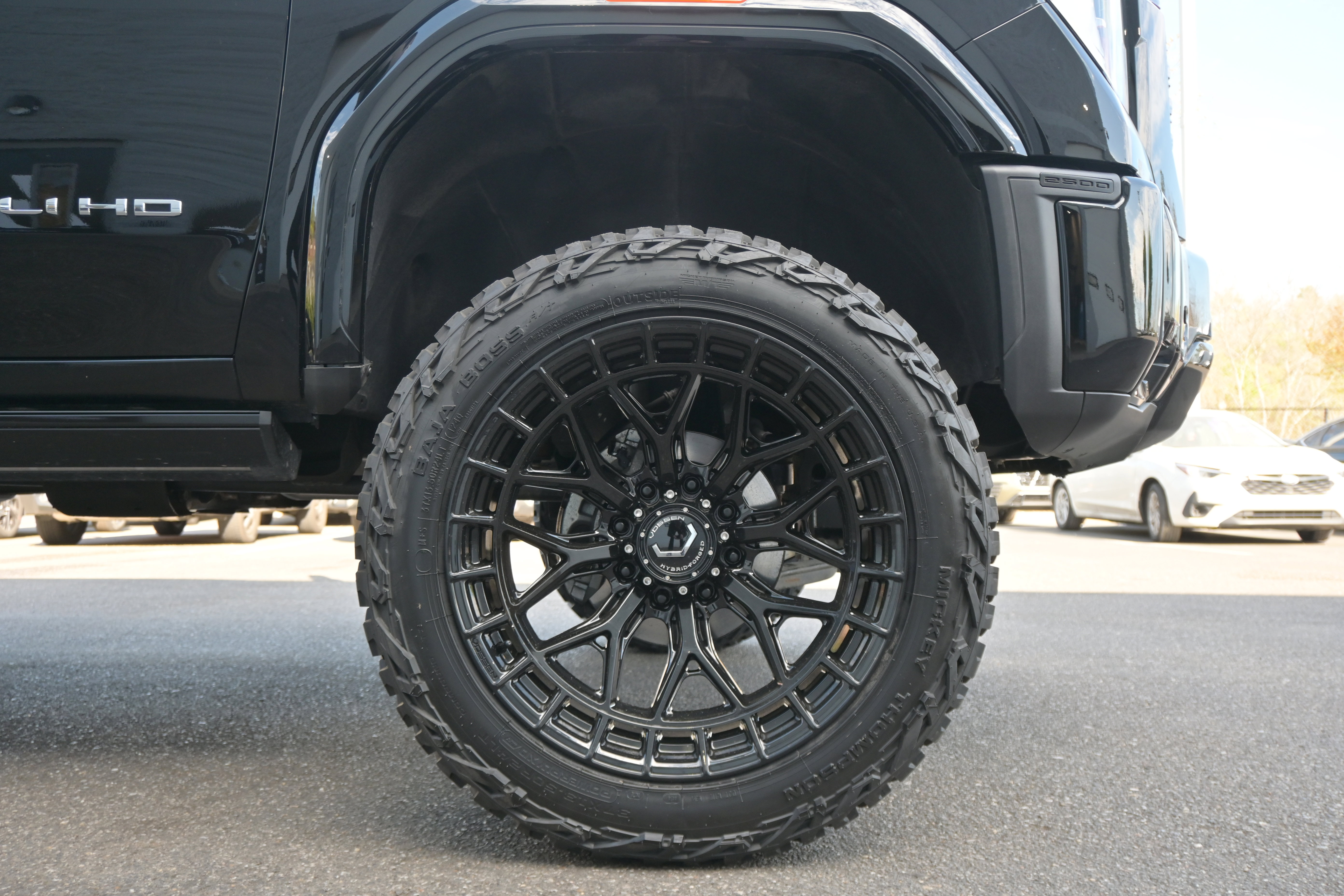 Used 2025 GMC Sierra 2500 Denali Ultimate AWD/4WD image 13