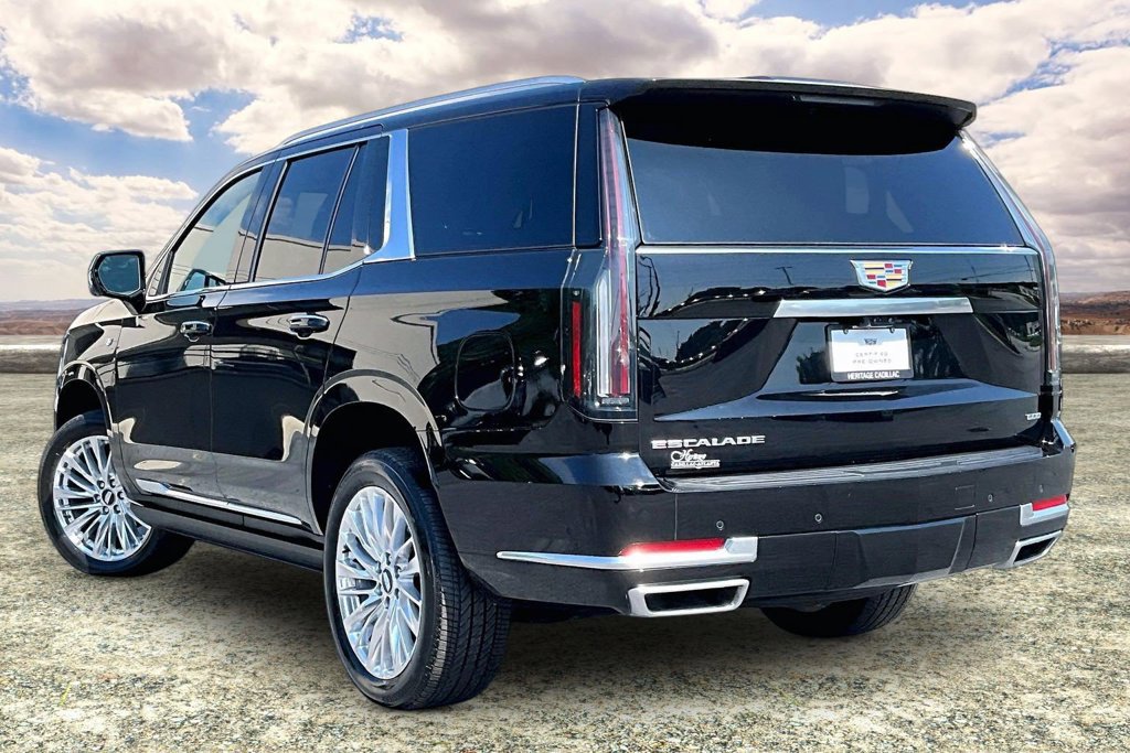 Certified 2026 Cadillac Escalade Luxury AWD/4WD image 4