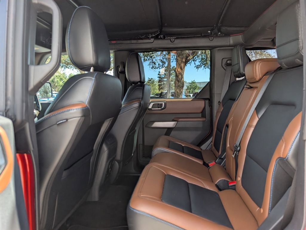 Used 2023 Ford Bronco Outer Banks image 18