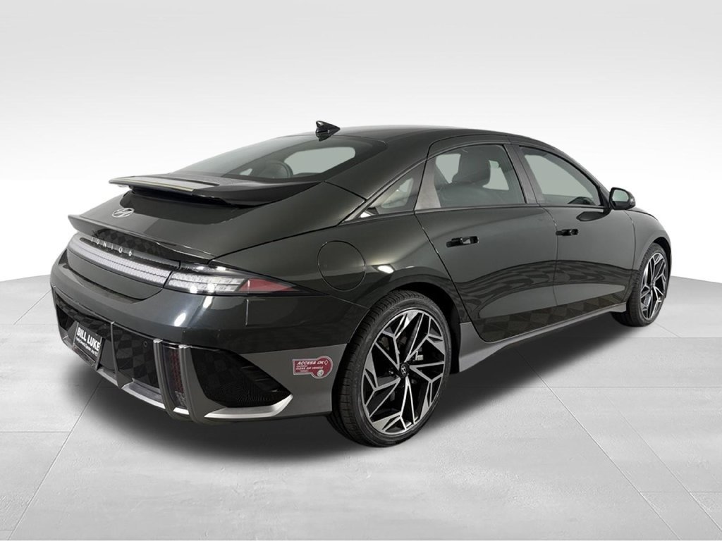 Used 2023 Hyundai Ioniq 6 SEL RWD image 8