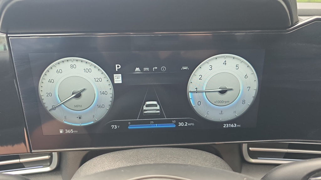 Certified 2024 Hyundai Elantra SEL w/ Convenience Package FWD image 17