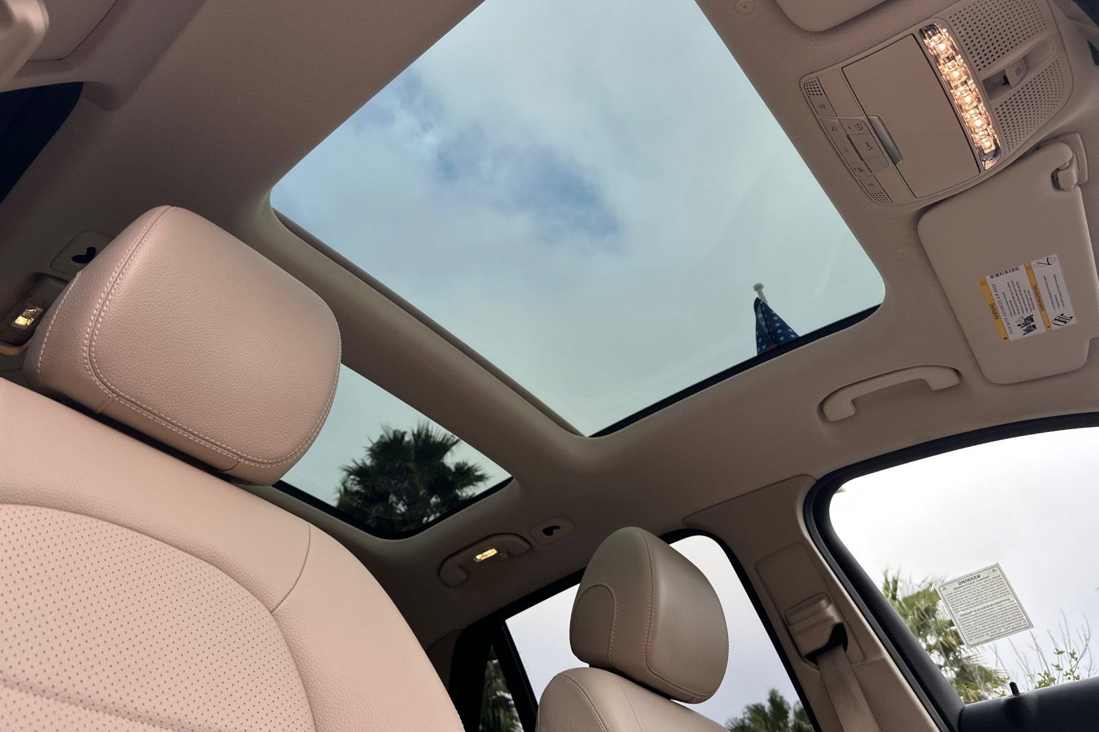 Used 2022 Mercedes-Benz GLC 300 image 16