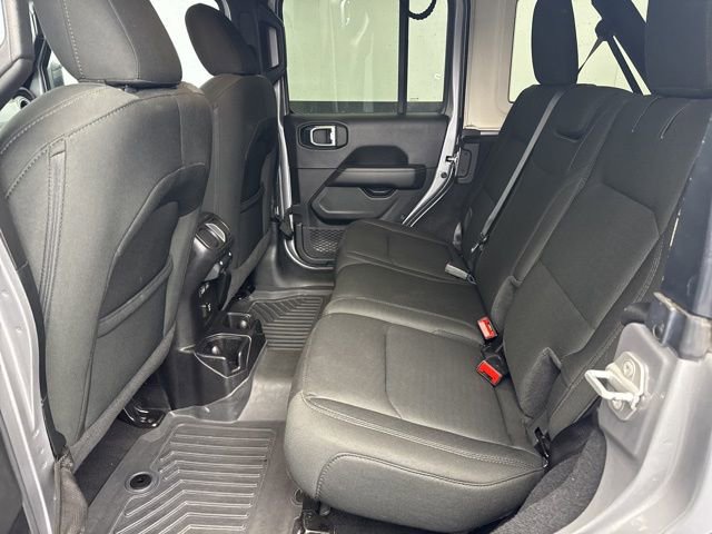 Used 2021 Jeep Wrangler Unlimited Sahara image 17