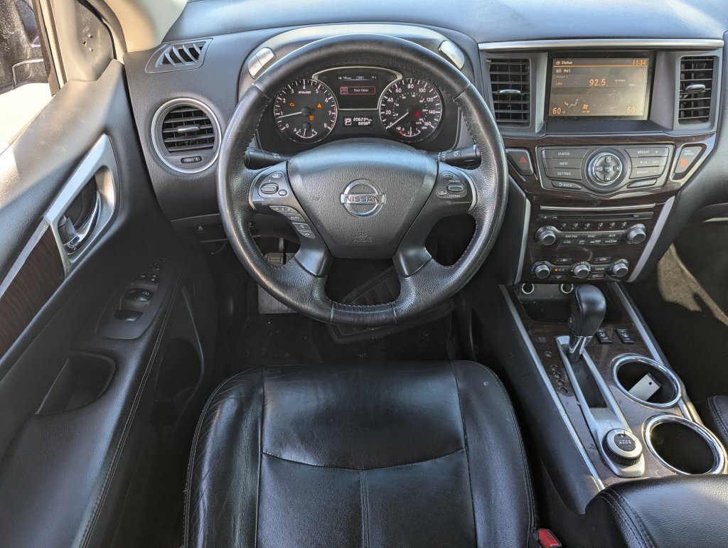Used 2013 Nissan Pathfinder SL AWD/4WD image 27