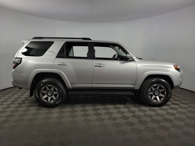 Used 2024 Toyota 4Runner TRD Off-Road Premium image 10