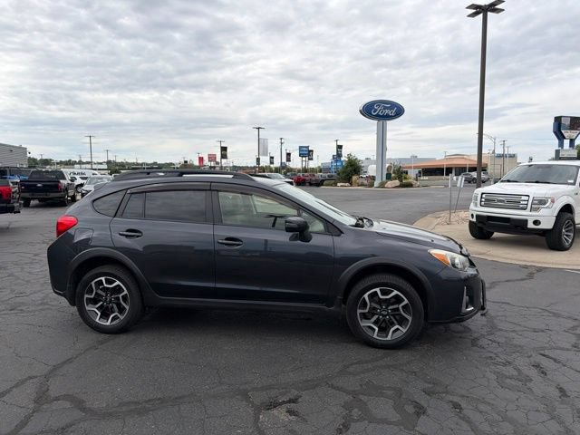 Used 2016 Subaru Crosstrek 2.0i Limited w/ Popular Package #2 AWD/4WD image 4