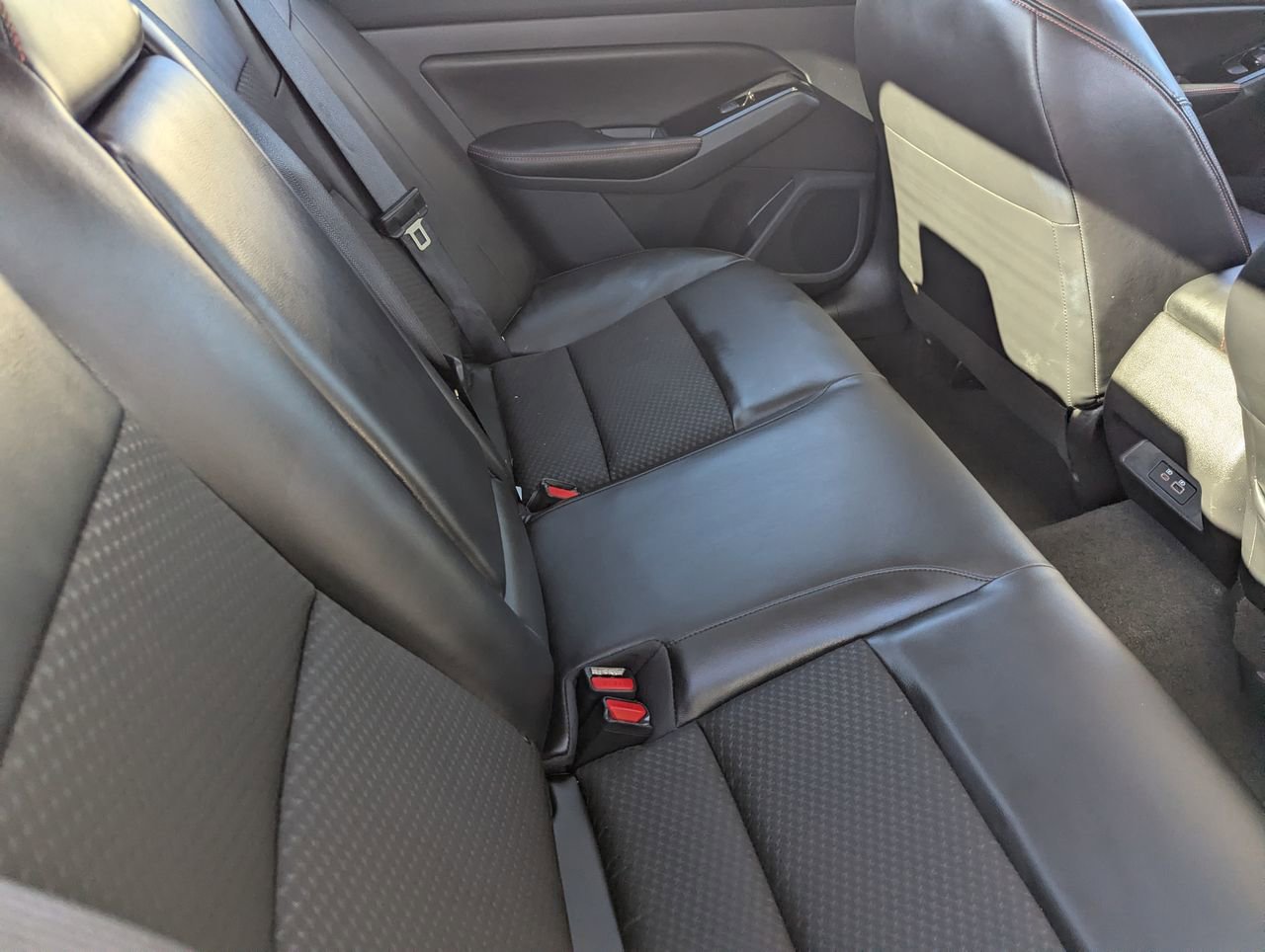 Certified 2025 Nissan Altima 2.5 SR image 19