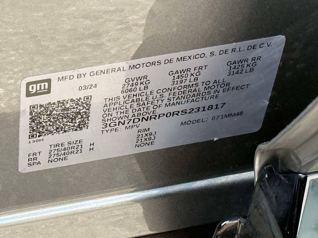 Used 2024 Chevrolet Equinox EV RS FWD image 31