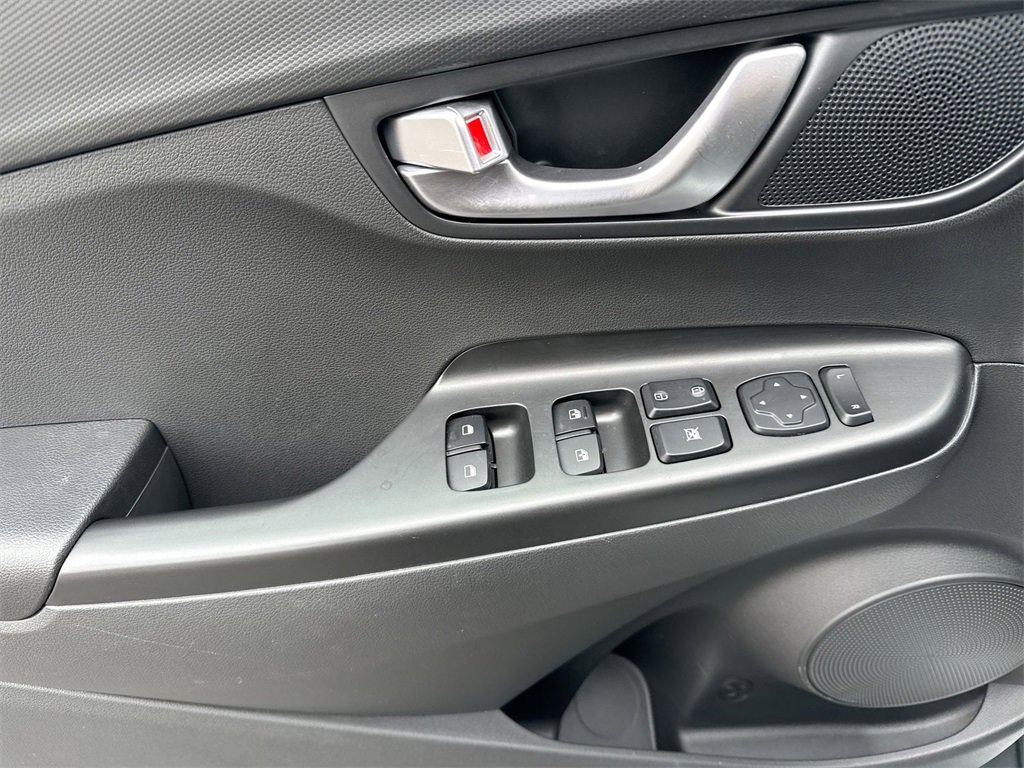 Used 2023 Hyundai Kona SEL w/ Cargo Package image 15