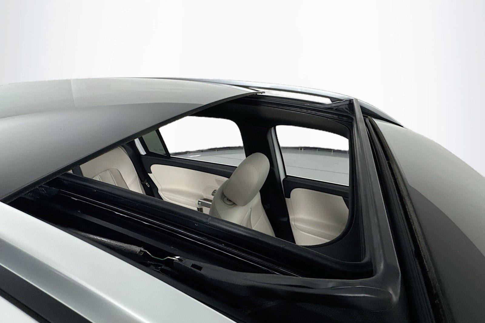 New 2026 Mercedes-Benz GLB 250 image 21