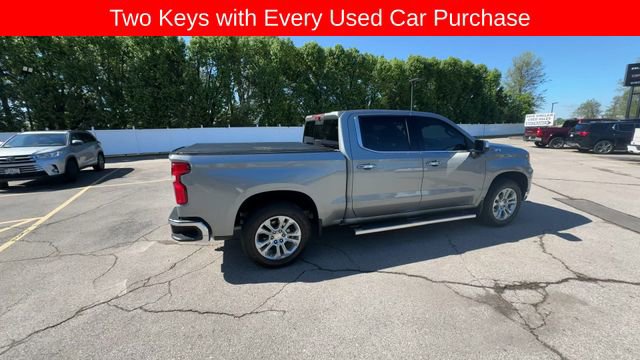 Used 2023 Chevrolet Silverado 1500 LTZ w/ LTZ Premium Package AWD/4WD image 8