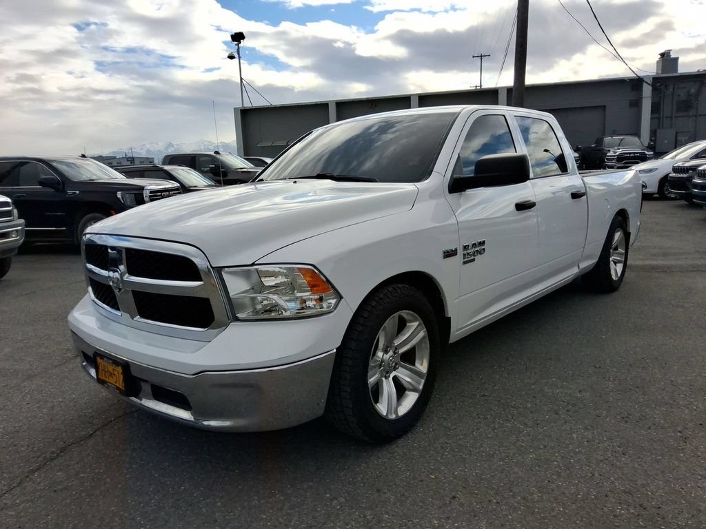 Certified 2019 RAM 1500 Tradesman w/ Chrome Appearance Group AWD/4WD image 4