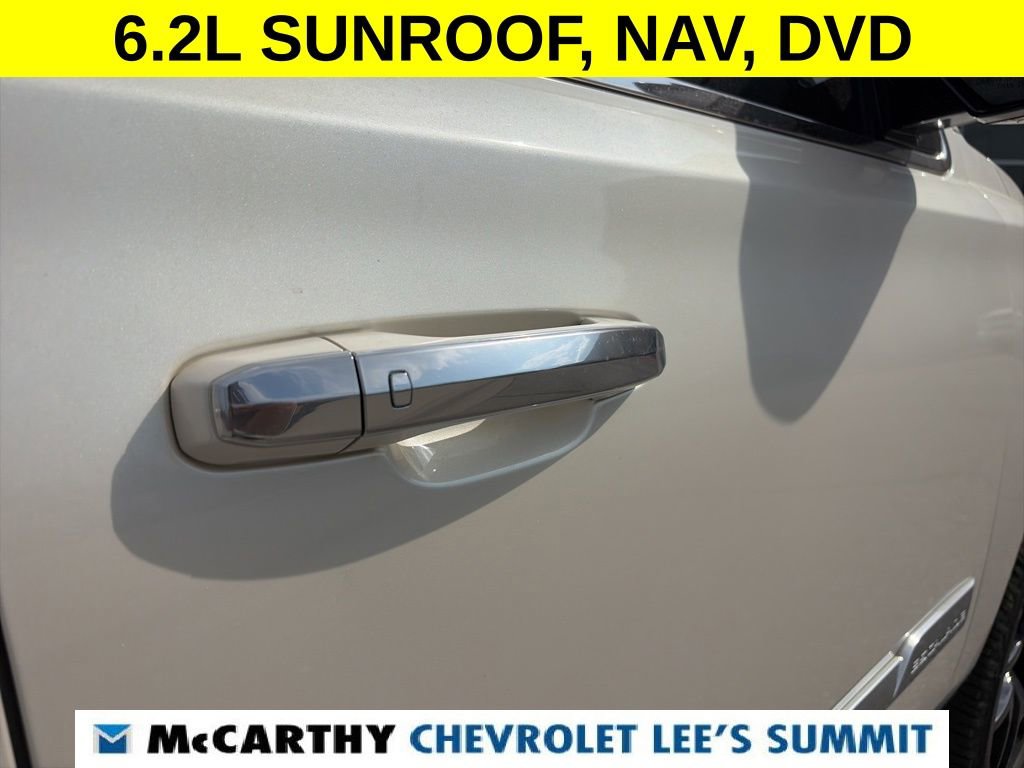 Used 2015 Cadillac Escalade ESV Luxury image 18