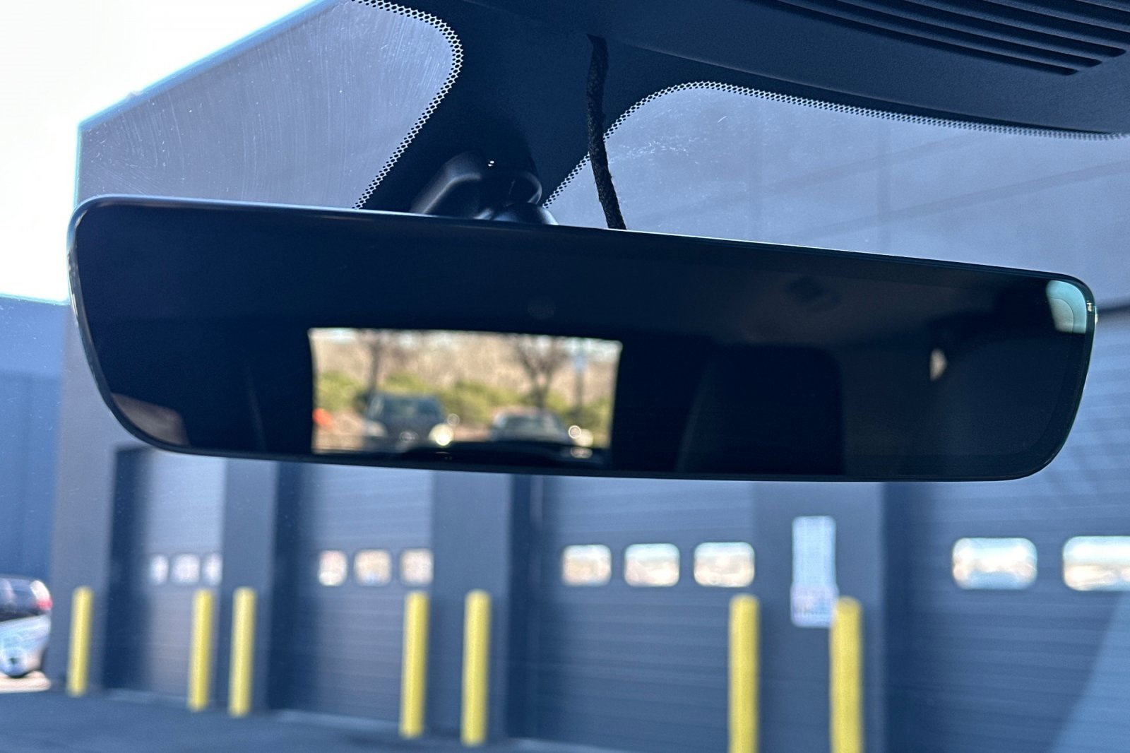 Used 2025 INFINITI QX60 Pure image 27