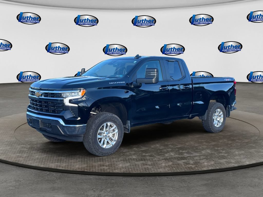 Used 2026 Chevrolet Silverado 1500 LT AWD/4WD image 1