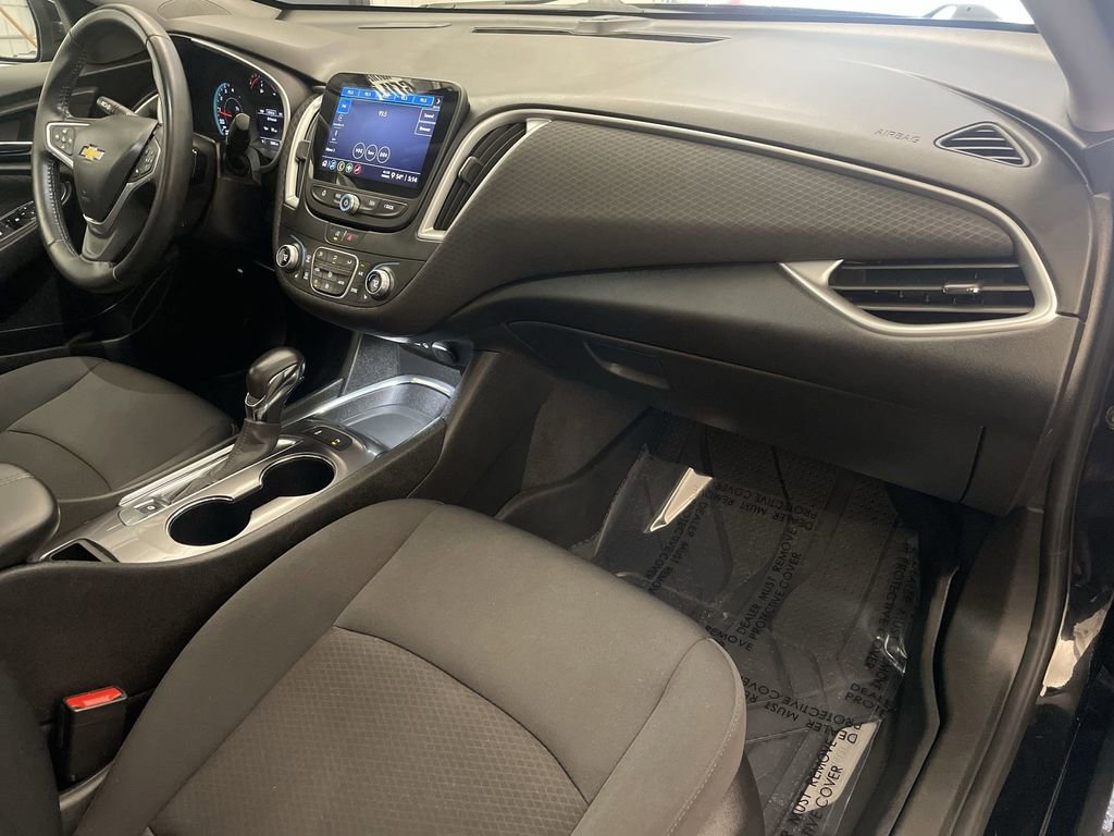 Used 2022 Chevrolet Malibu LT w/ Redline Edition FWD image 22
