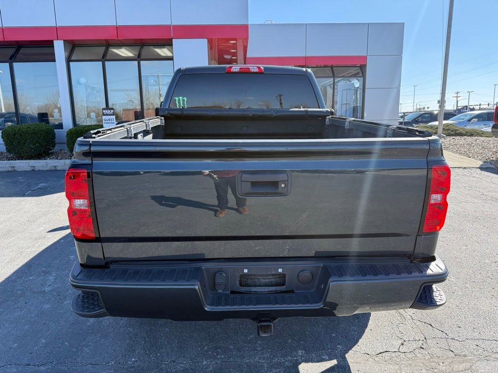 Used 2019 Chevrolet Silverado 1500 LT w/ All Star Edition image 4