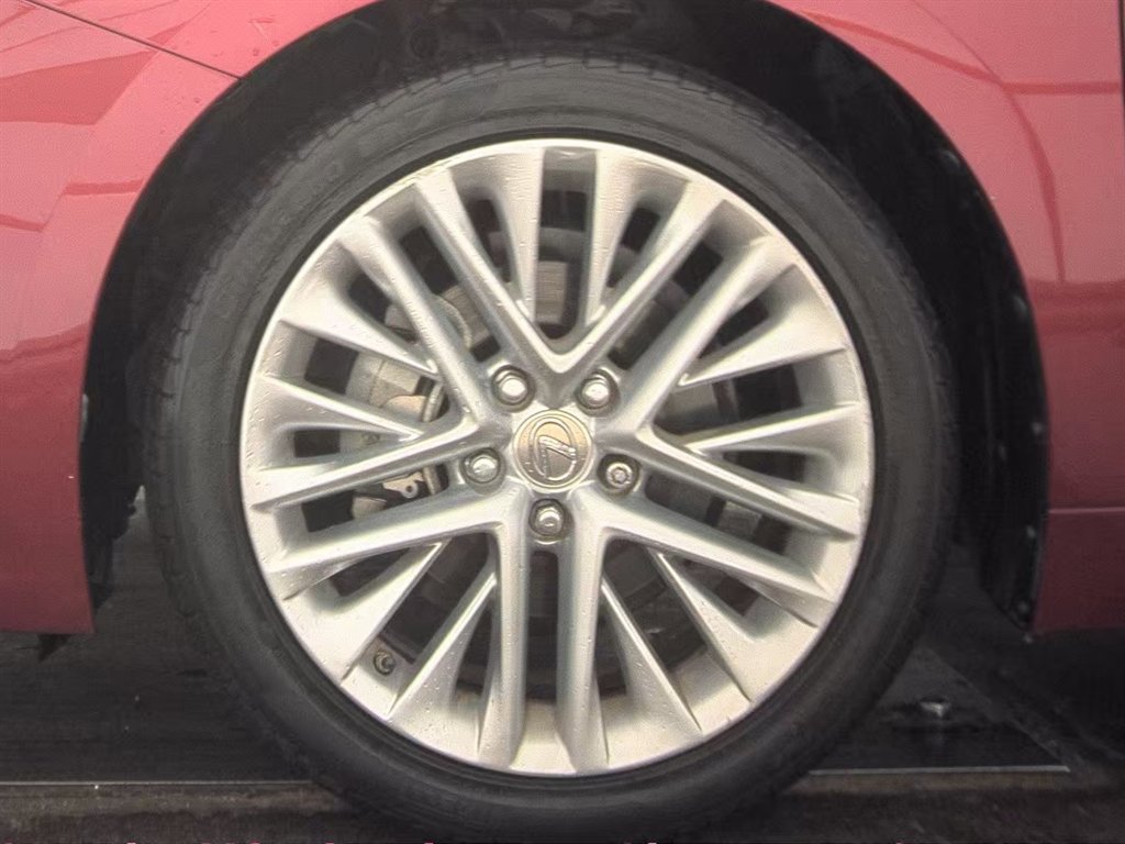 Used 2013 Lexus ES 350 image 16