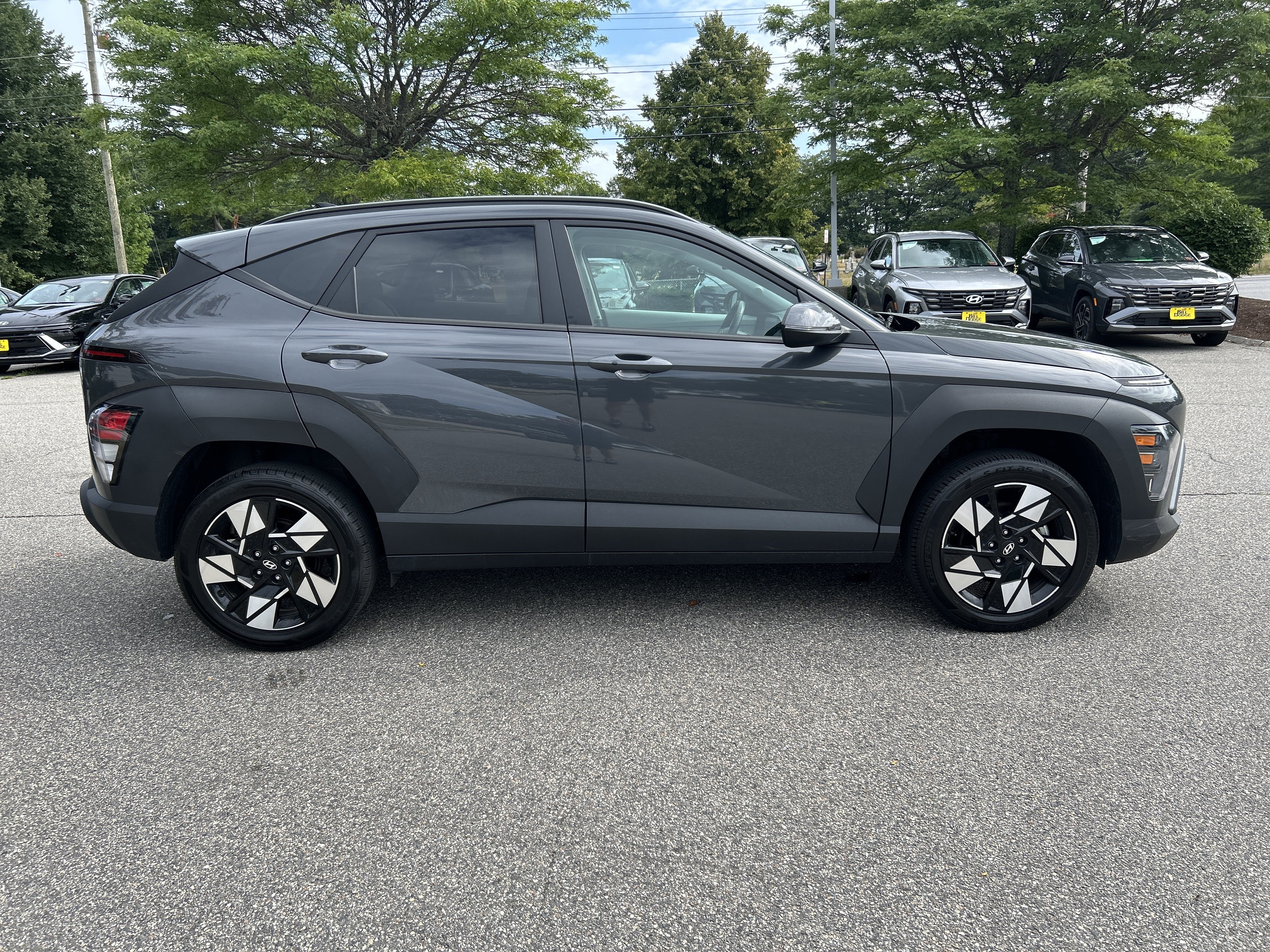 Certified 2024 Hyundai Kona SEL AWD/4WD image 4