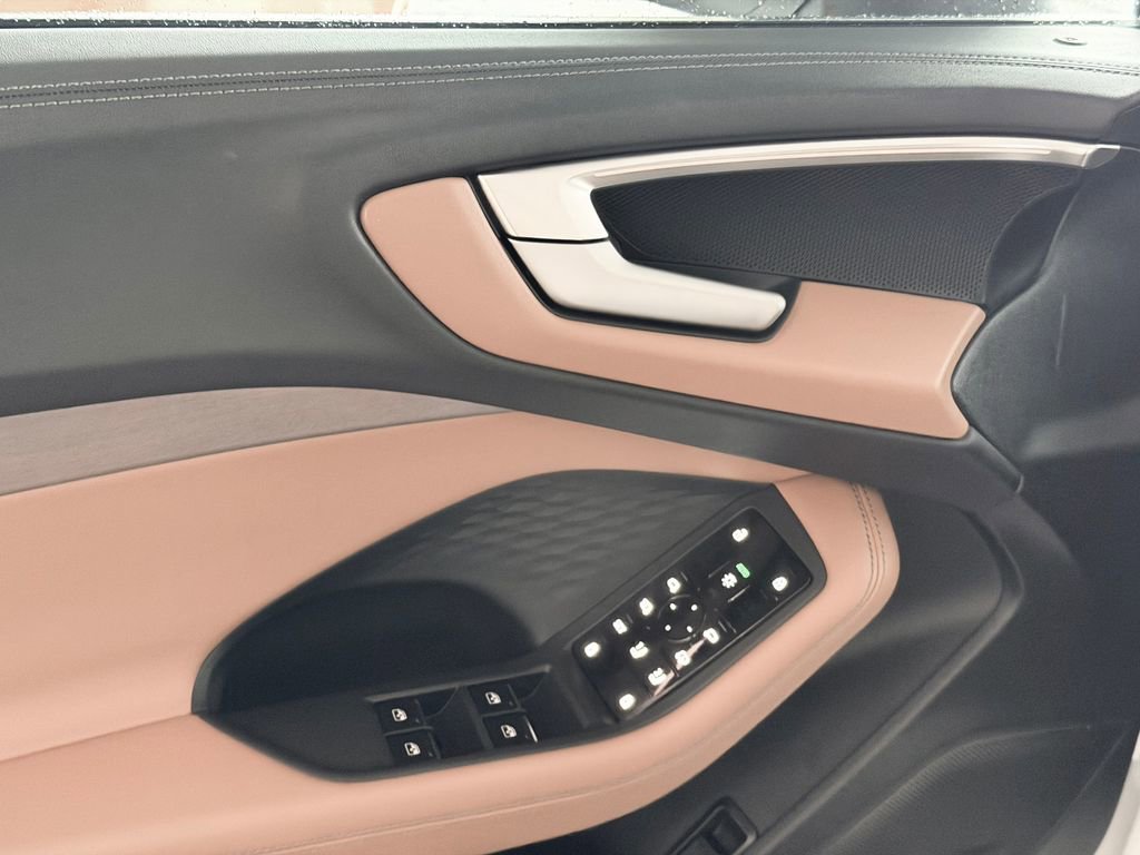 Used 2025 Audi A5 2.0T Premium w/ Convenience Package image 21