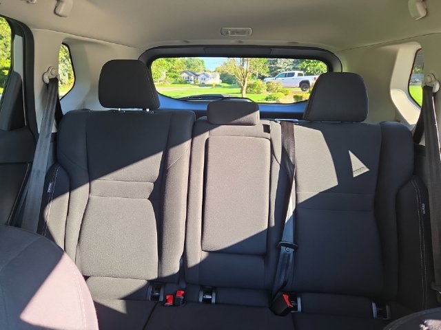 Used 2024 Nissan Rogue S AWD/4WD image 15
