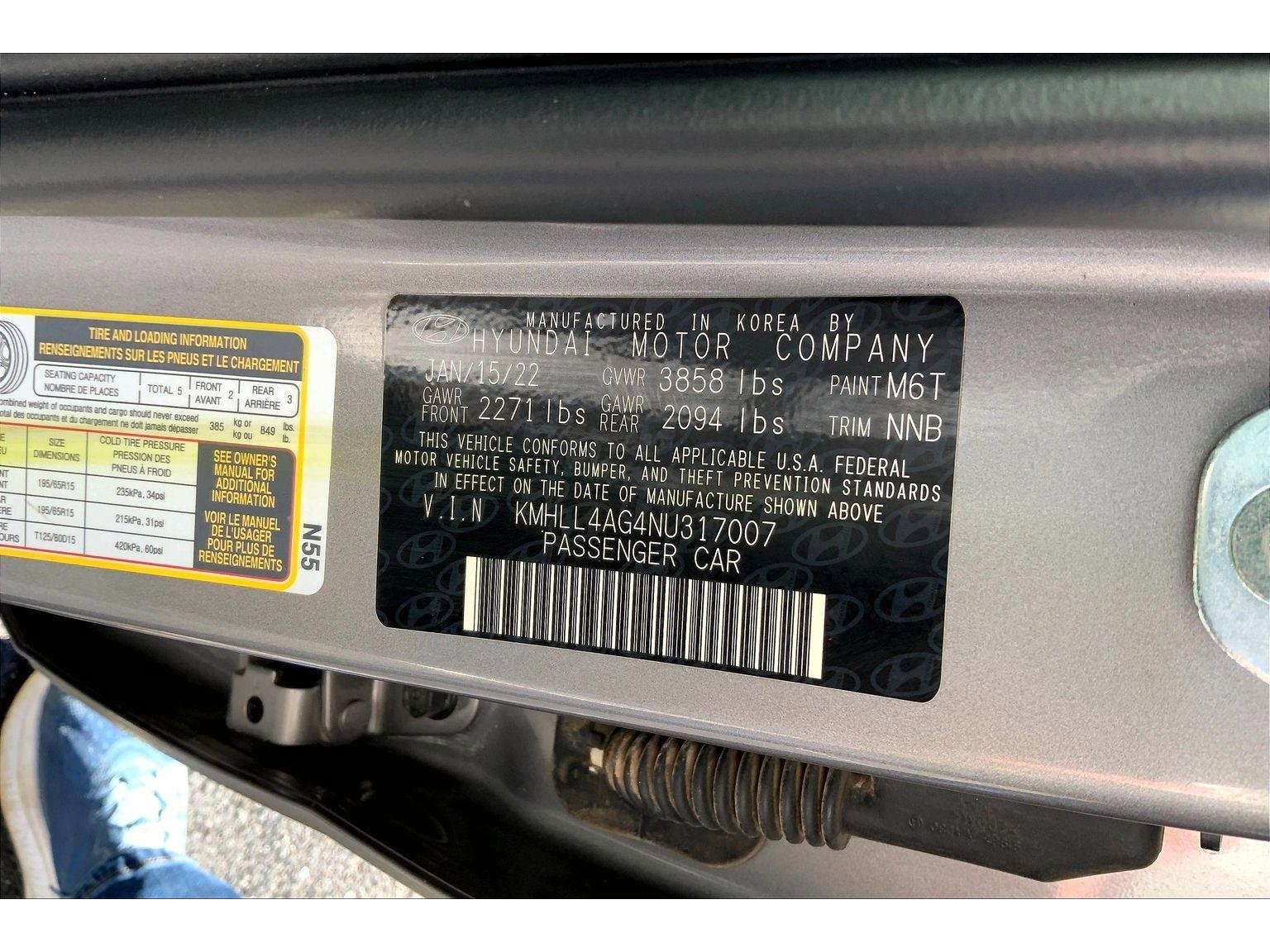 Used 2022 Hyundai Elantra SE w/ Cargo Package image 29