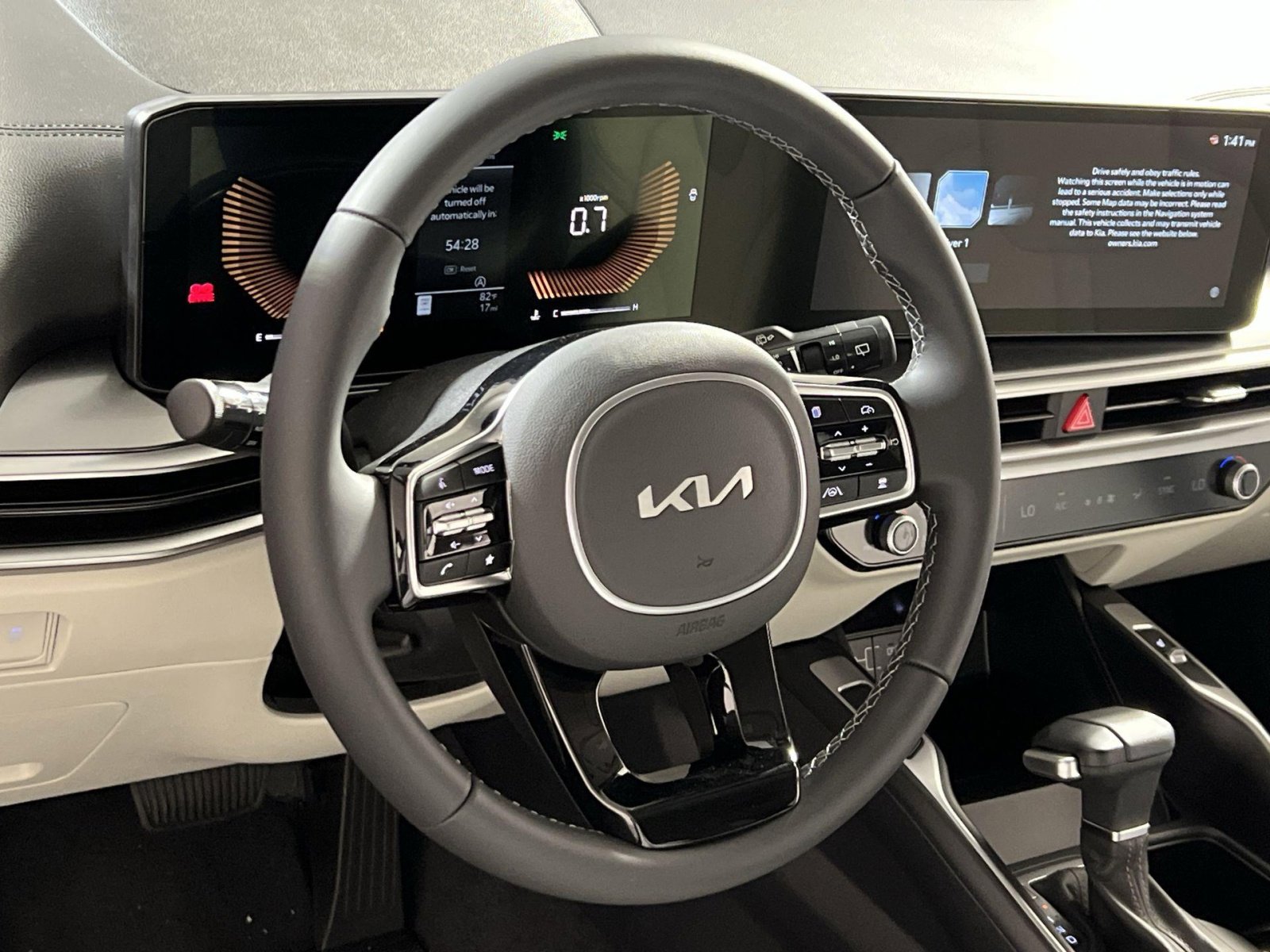New 2025 Kia Sorento S image 14