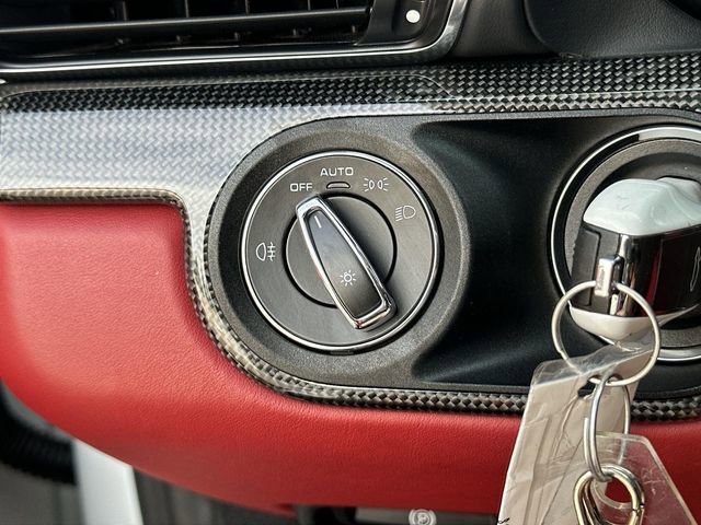 Used 2014 Porsche 911 Turbo S image 17