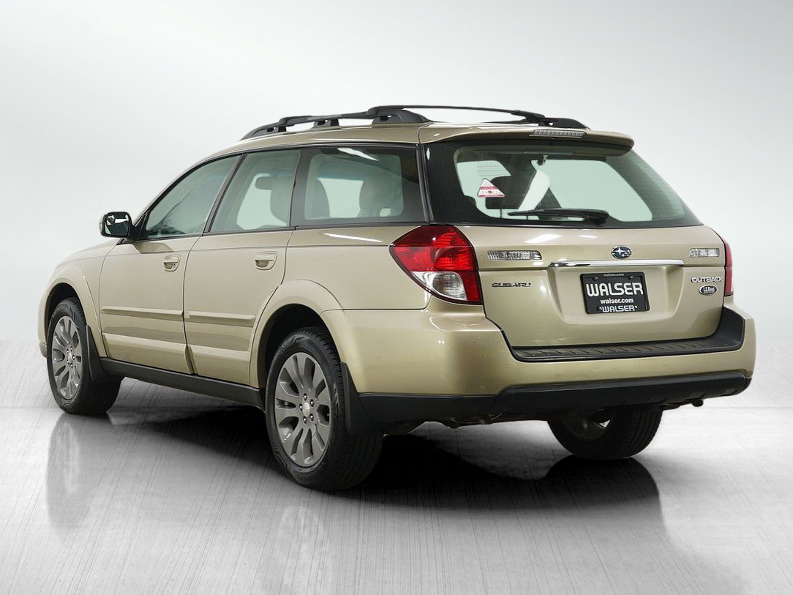 Used 2008 Subaru Outback 3.0R L.L. Bean AWD/4WD image 3